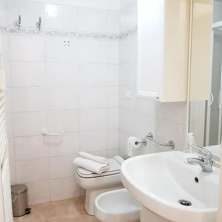 Apartment Hostsrevolution Ormea Space